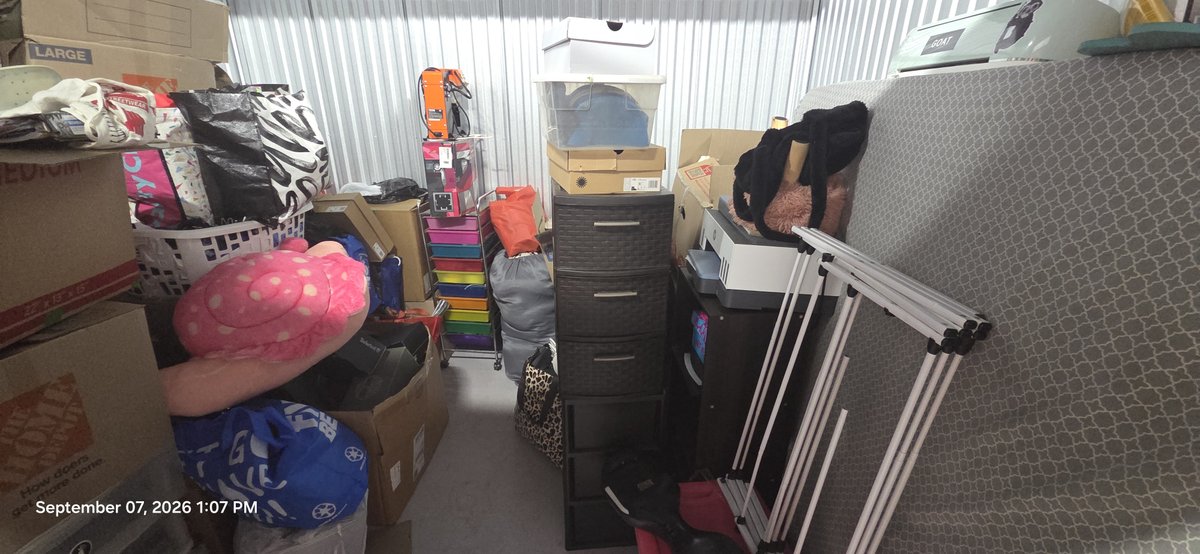 10 x 10 storage unit in Schenectady, NY