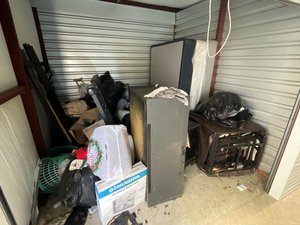 10 x 10 storage unit in Hammond, LA
