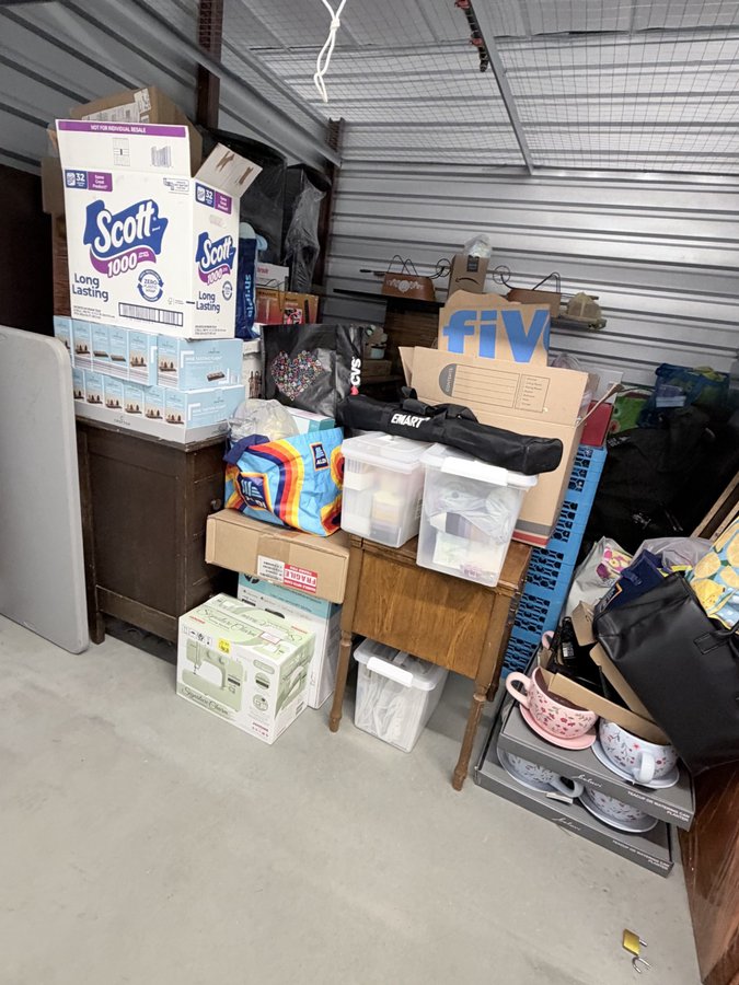 10 x 10 storage unit in Fredericksburg, VA