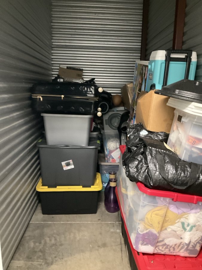 5 x 10 storage unit in Indianapolis, IN