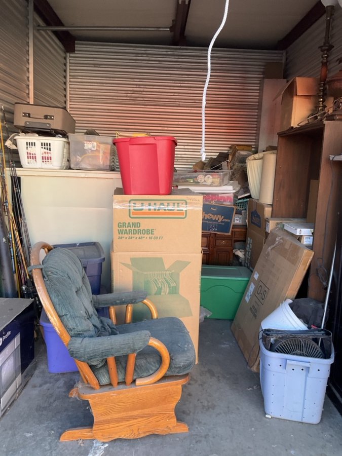 10 x 15 storage unit in Indianapolis, IN
