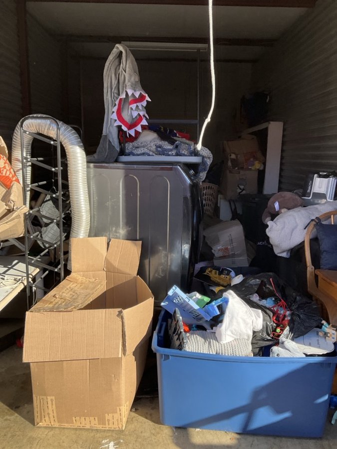 10 x 20 storage unit in Indianapolis, IN