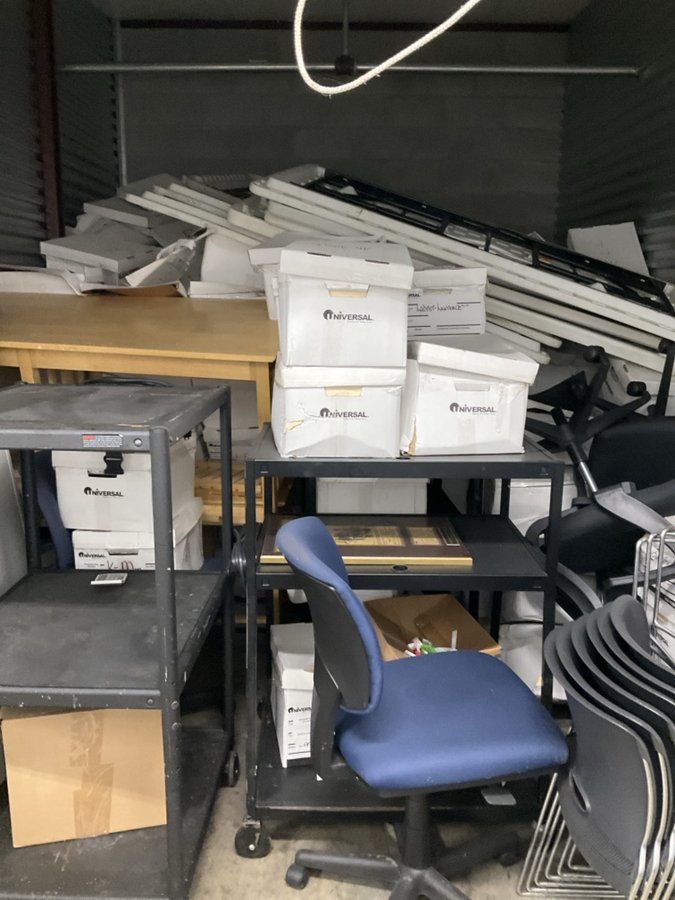 10 x 15 storage unit in Indianapolis, IN
