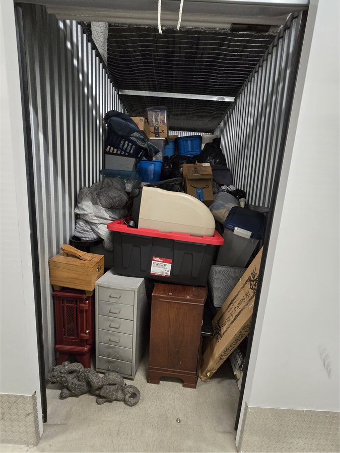 5 x 10 storage unit in Pittsburgh, PA
