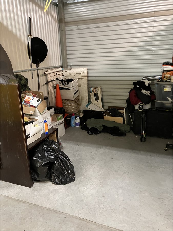 10 x 10 storage unit in Sarasota, FL