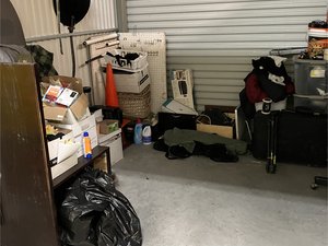 10 x 10 unit in Sarasota