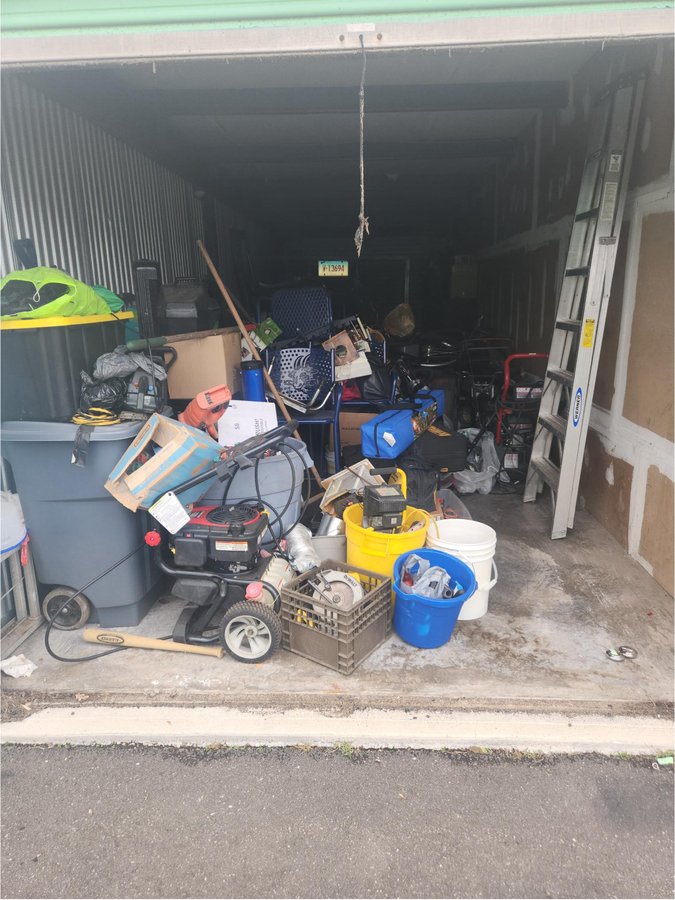 10 x 30 storage unit in Wethersfield, CT