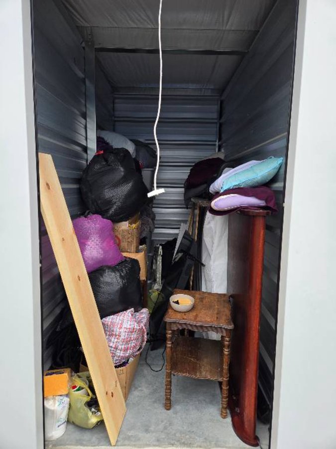 5 x 10 storage unit in Seymour, IN