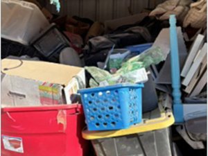 10 x 10 storage unit in Carlsbad, NM