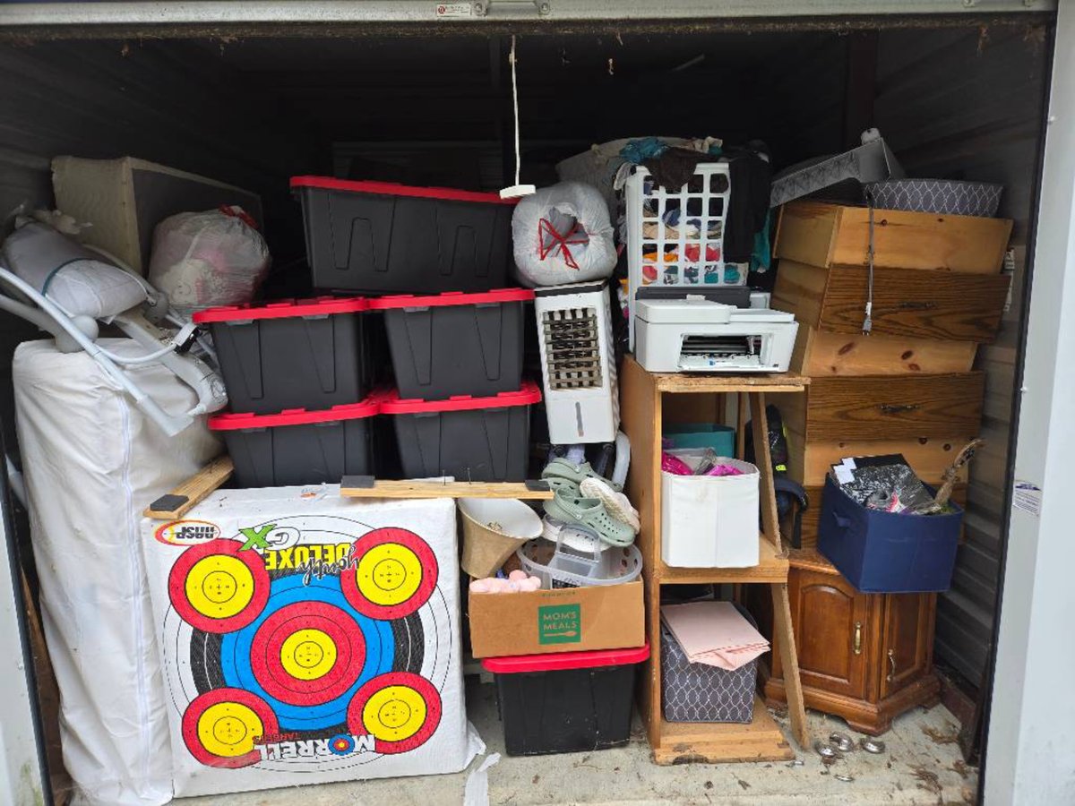 10 x 15 storage unit in North Vernon, IN