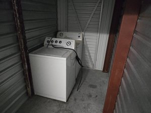 5 x 10 unit in Dallas