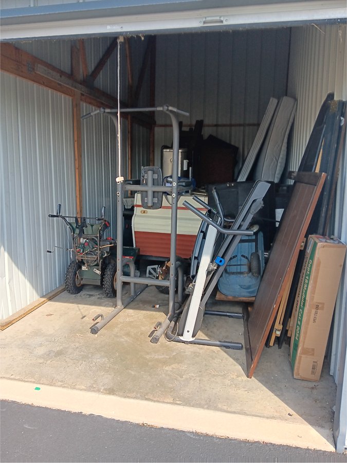 10 x 20 storage unit in Milwaukee, WI