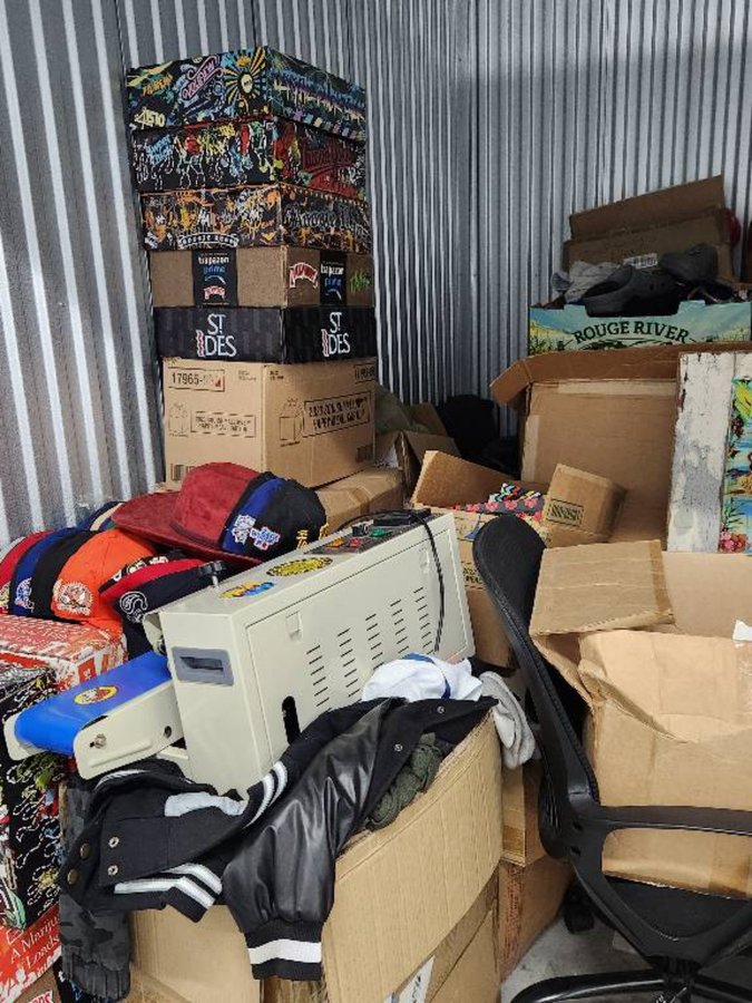 10 x 10 storage unit in Houston, TX