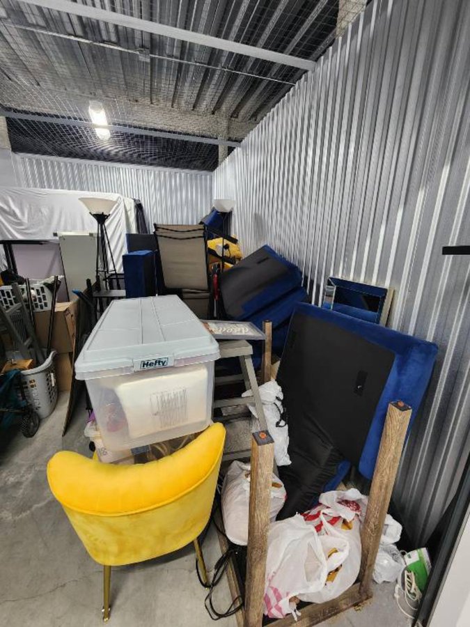 10 x 15 storage unit in Houston, TX