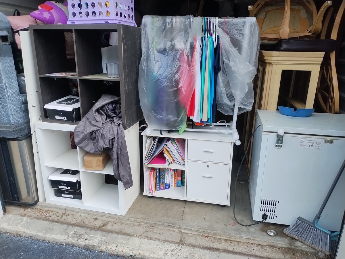 10 x 20 storage unit in Virginia Beach, VA