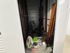 5 x 10 unit in San Antonio