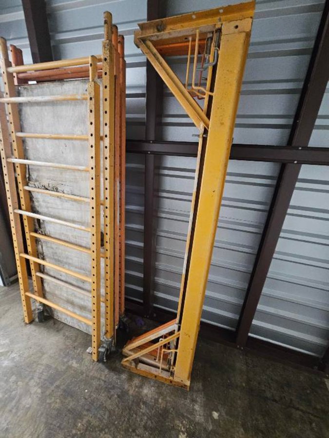 10 x 10 storage unit in Kansas City, MO