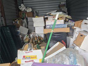 10 x 20 storage unit in Englewood, NJ