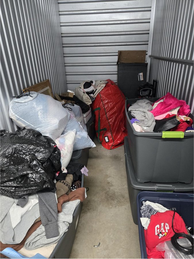 5 x 10 storage unit in Englewood, NJ