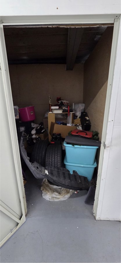 10 x 10 storage unit in Biloxi, MS