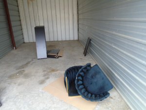 10 x 20 unit in Kansas City