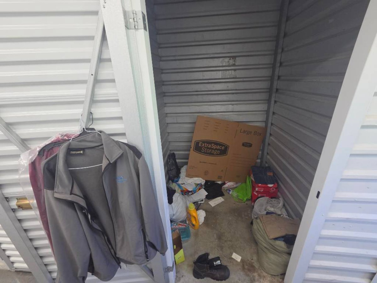 5 x 5 storage unit in Mesquite, TX