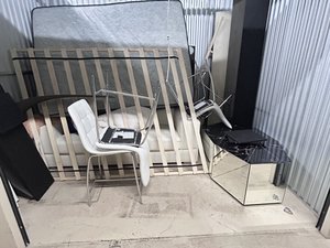 8 x 10 storage unit in MIAMI, FL