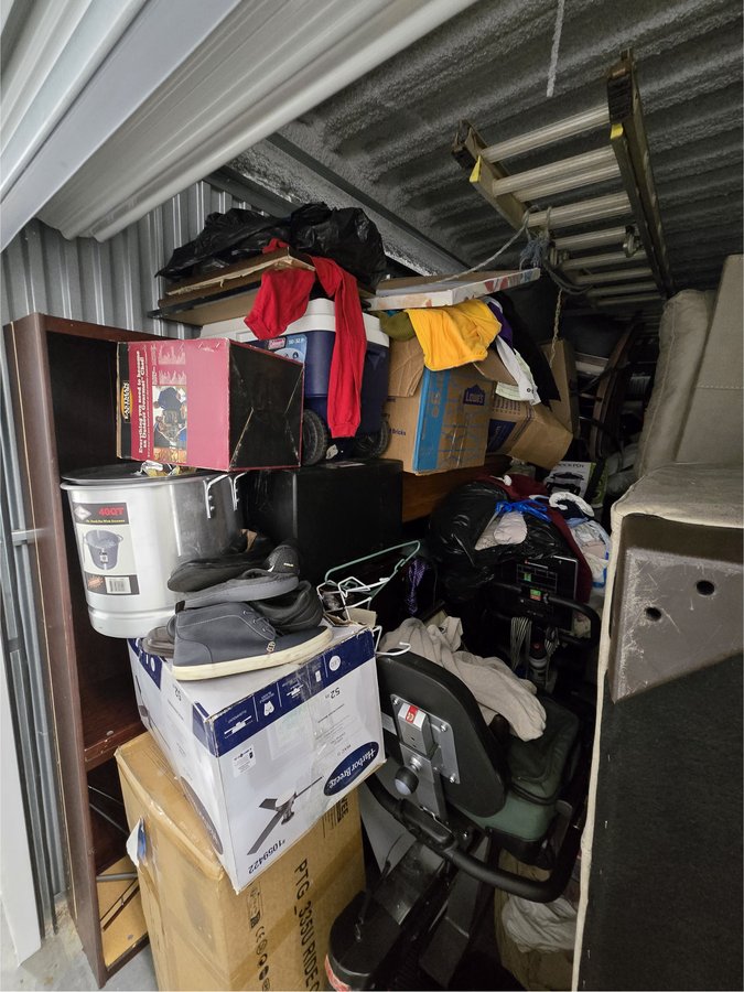 10 x 25 storage unit in Durham, NC