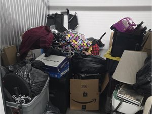 10 x 10 storage unit in Englewood, NJ