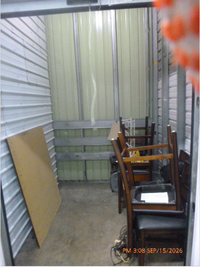 6 x 8 storage unit in Gary, IN