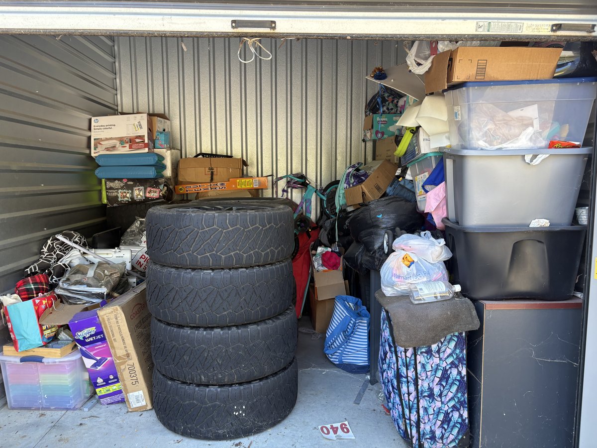 10 x 10 storage unit in North Little Rock, AR
