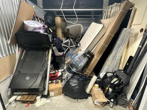 10 x 20 storage unit in Pompano Beach, FL