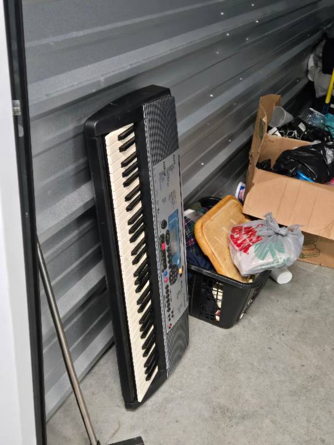 10 x 10 storage unit in Indianapolis, IN