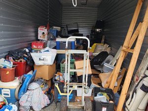 10 x 30 storage unit in Seabrook, TX