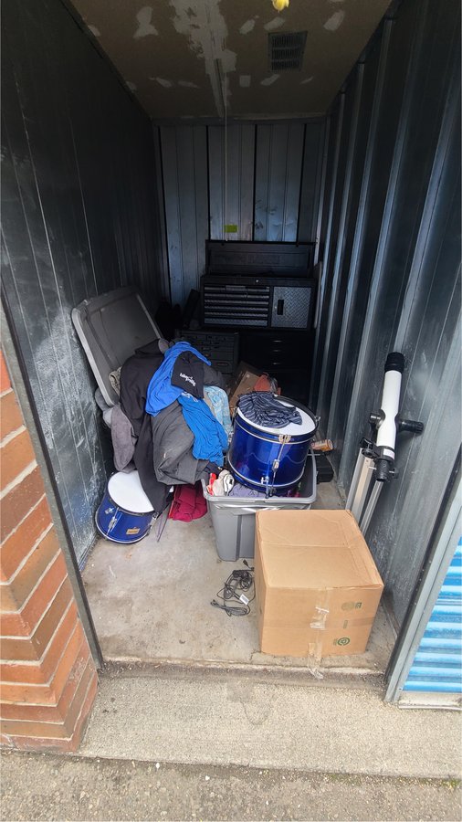 5 x 10 storage unit in Kent, WA