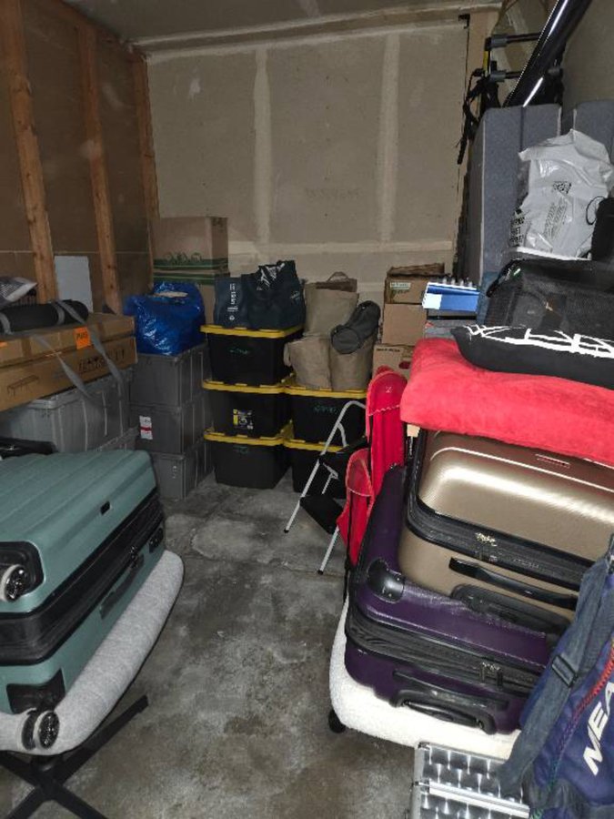 8 x 11 storage unit in San Francisco, CA