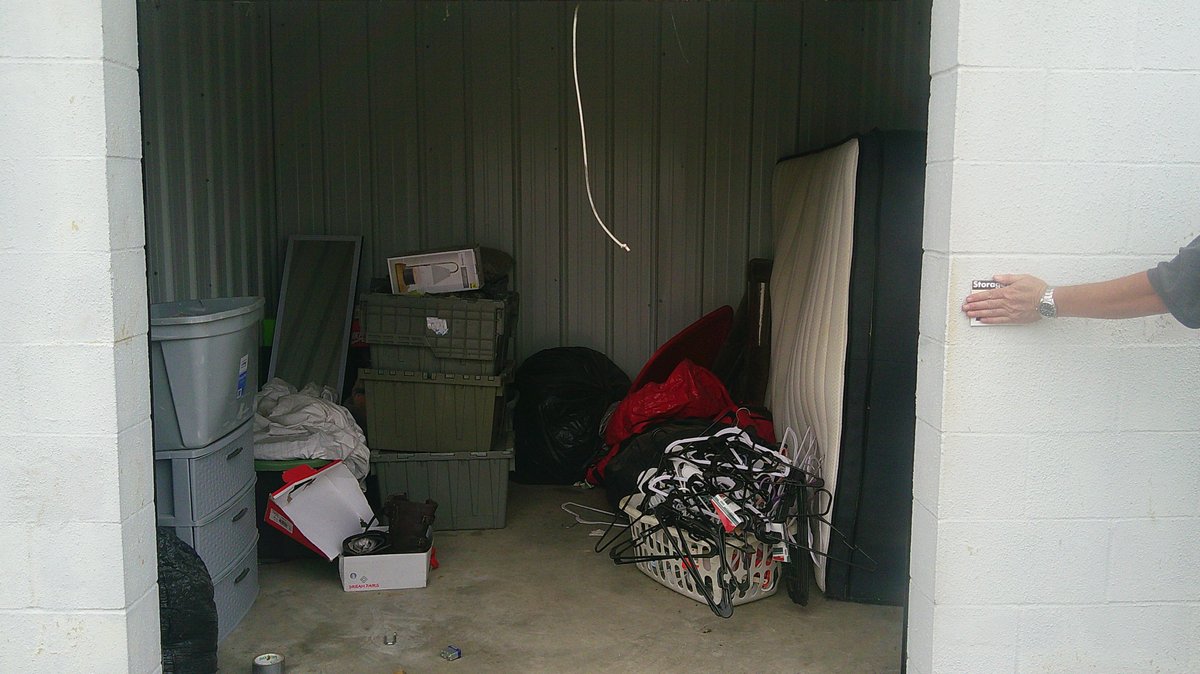 10 x 10 storage unit in Columbia, MO
