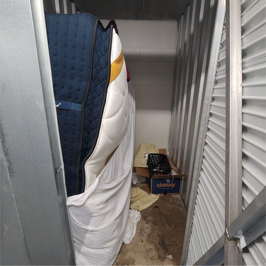 5 x 7 storage unit in Jacksonville, FL