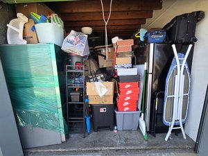 10 x 20 storage unit in Redondo Beach, CA