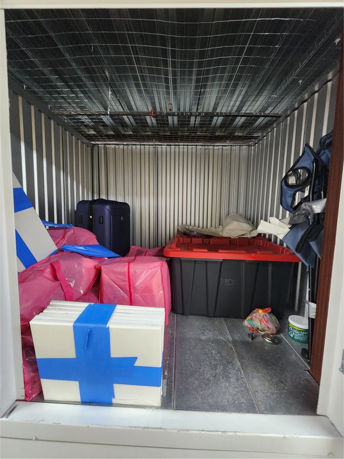 5 x 5 storage unit in Bronx, NY