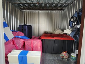 5 x 5 storage unit in Bronx, NY