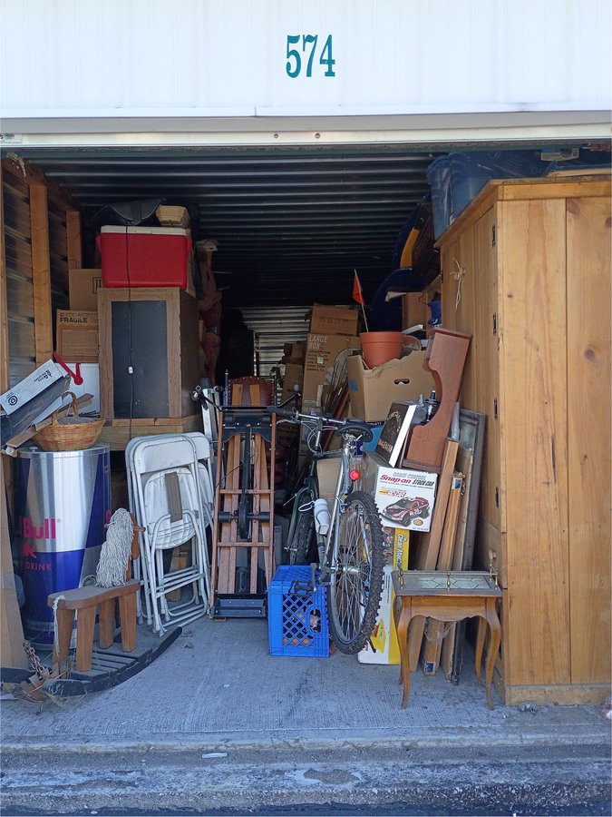 10 x 30 storage unit in Winchester, KY