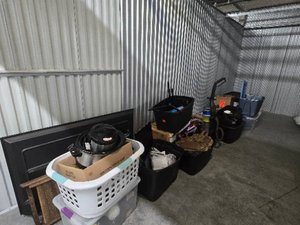 10 x 20 storage unit in Indianapolis, IN