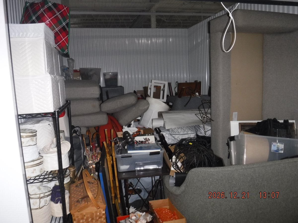10 x 15 storage unit in Deerfield, IL