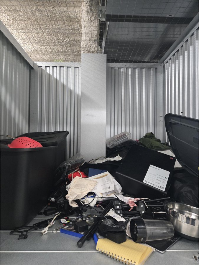 5 x 5 storage unit in Chicago, IL