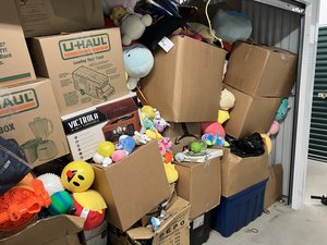 10 x 5 storage unit in Rochester Hills, MI