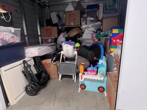 10 x 10 storage unit in National City, CA