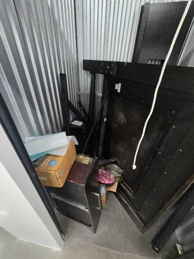 5 x 5 storage unit in Indianapolis, IN