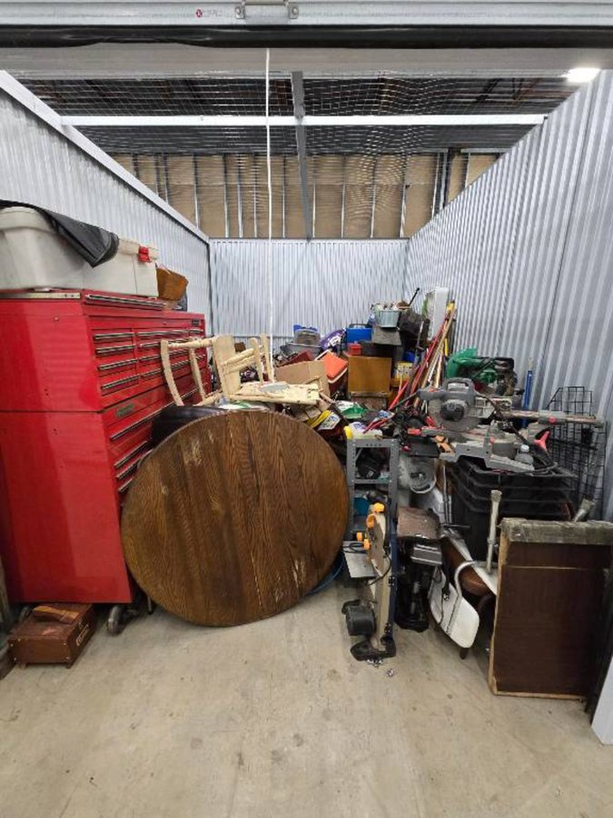 20 x 15 storage unit in Mchenry, IL