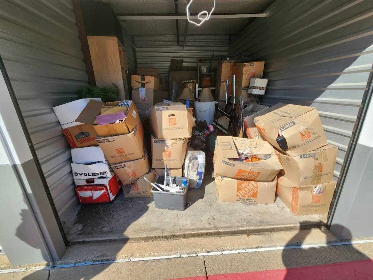 10 x 15 storage unit in Allen, TX